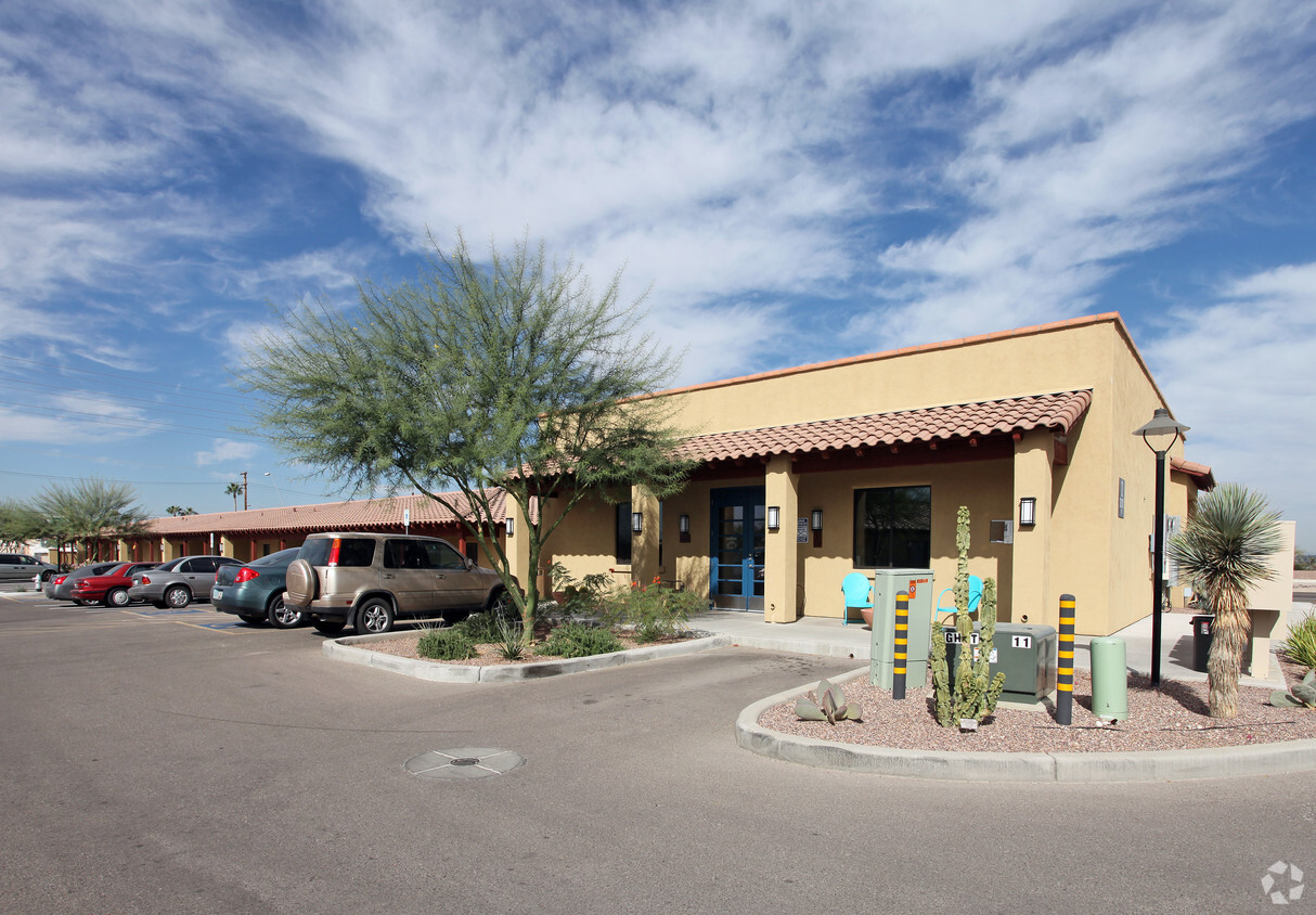 Primary Photo - Ghost Ranch Lodge