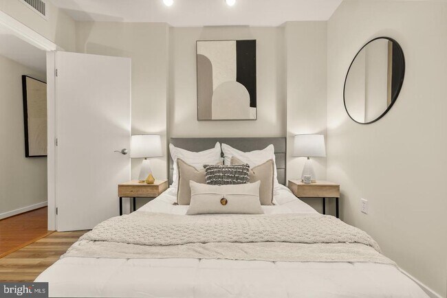 Foto del edificio - 3534 10th St NW