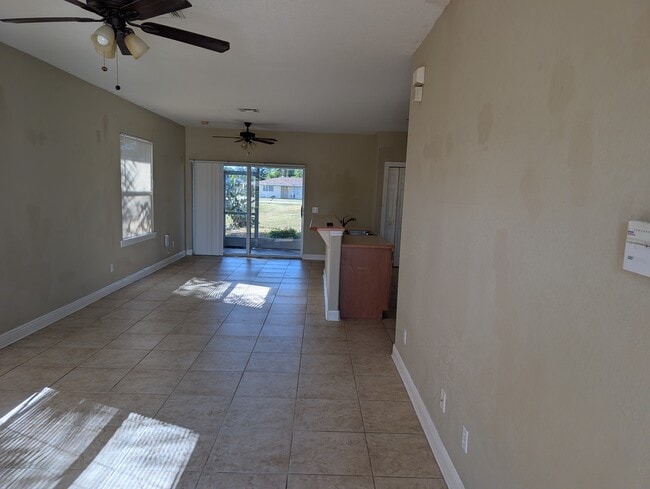 Building Photo - 2193 River Ridge Blvd