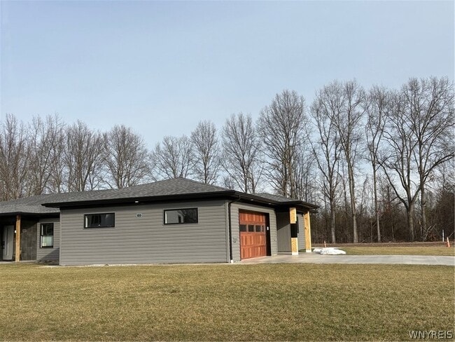 Building Photo - 855 Madison Ave