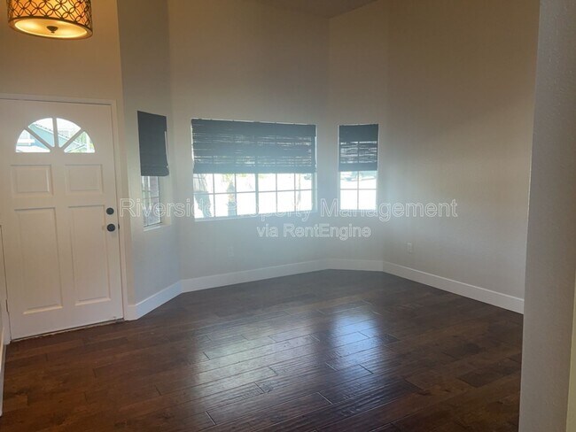 Foto del edificio - 2861 Carma Ct