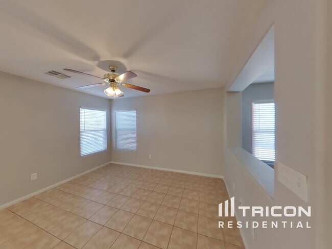 Building Photo - 54 Lions Den Avenue North Las Vegas NV