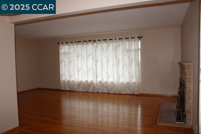 Foto del edificio - 6775 Kenilworth Ave