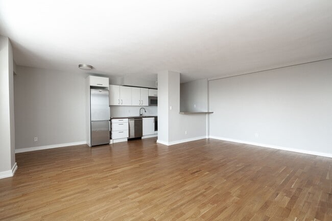 Building Photo - 99 Tyndall Ave