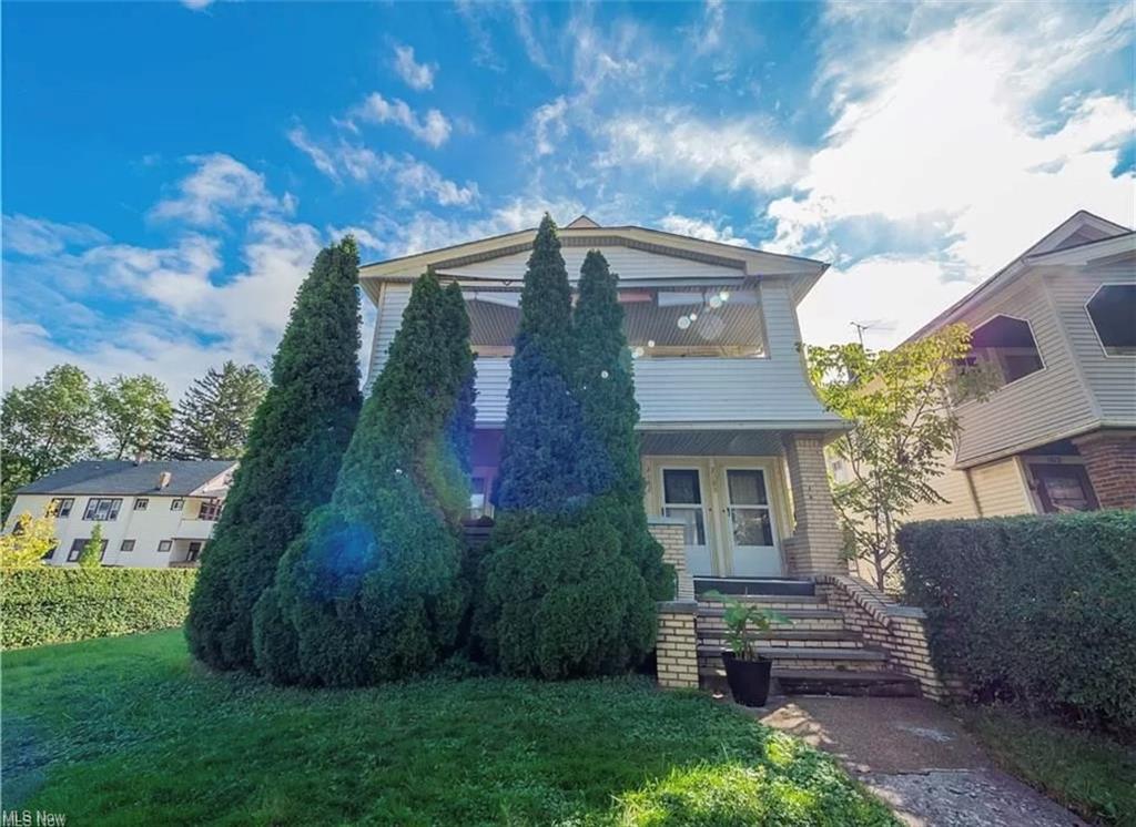 2187 Lincoln Ave, Lakewood, OH 44107 - Apartment for Rent in Lakewood