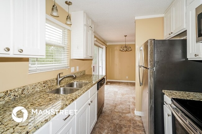 Building Photo - 409 Scenicway Knob