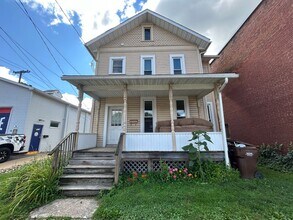 Building Photo - 144 N Broad St
