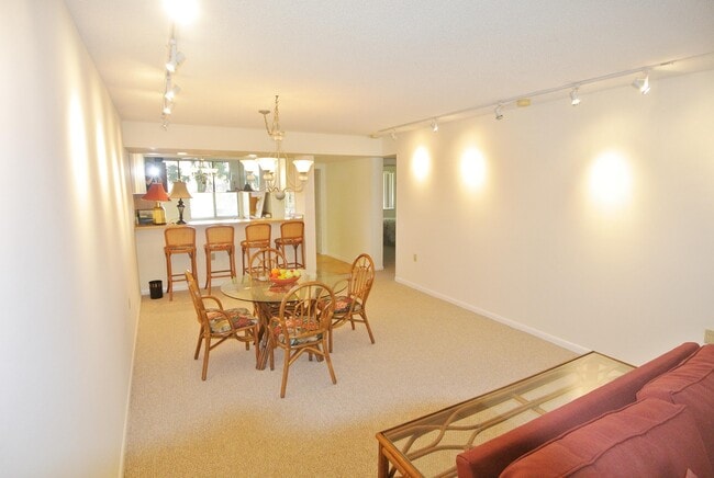 Building Photo - 1201 Seafarer Cir