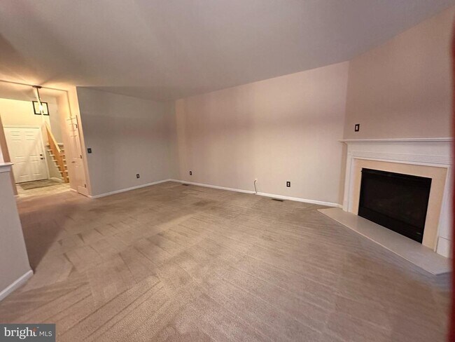 Foto del edificio - 937 Cholet Dr