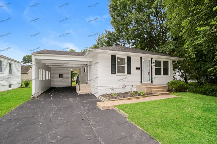Foto principal - 2 Wescott Dr