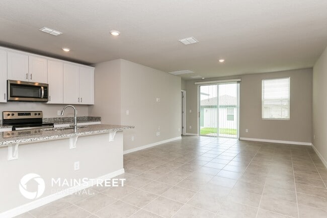 Building Photo - 3151 Bella Vista Dr