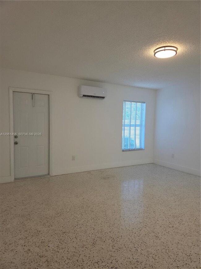 Building Photo - 3146 NW 29th St