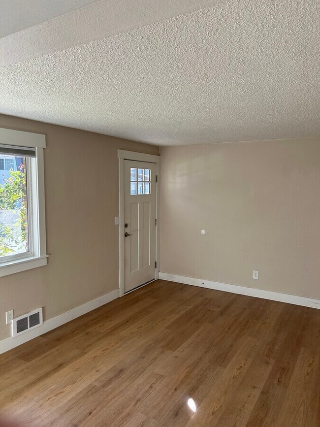Foto del edificio - Timber Lane Apartments