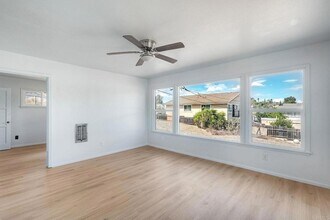 Building Photo - 193 Pala Vista Dr