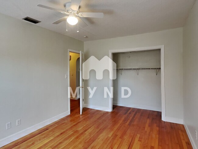 Building Photo - 5047 2nd Ave N