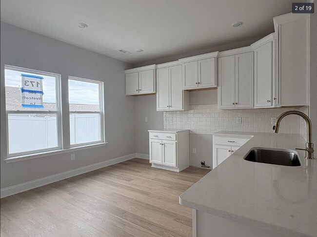 Building Photo - 866 Westcott Ln