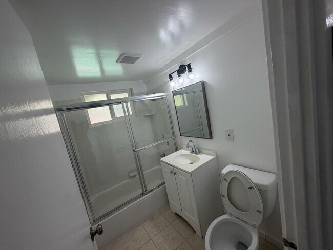 Foto del edificio - 10670 Minette Dr
