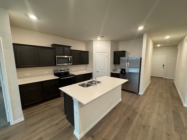 Building Photo - 13120 Quintin Dr