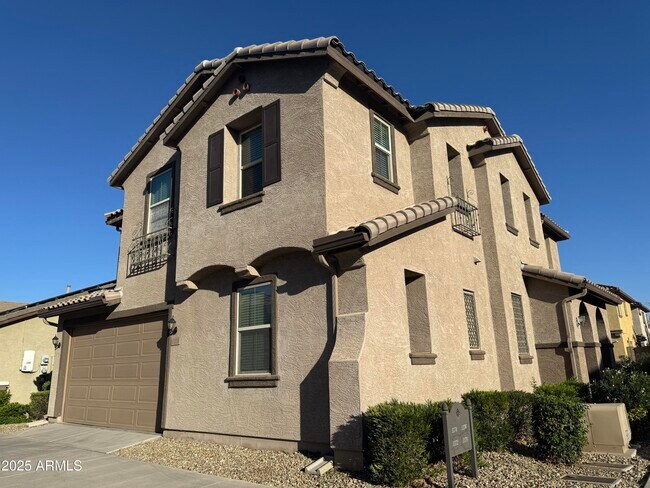 Building Photo - 1178 N 163rd Dr