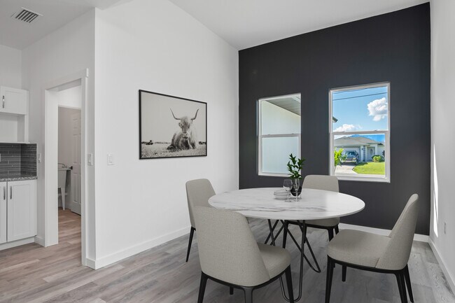 Foto del edificio - 301 SW 25th Ave