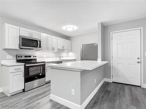 Building Photo - 17426 Birchwood Ln