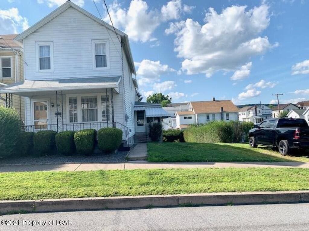 235 Hillside Ave, Edwardsville, PA 18704 House Rental in Edwardsville