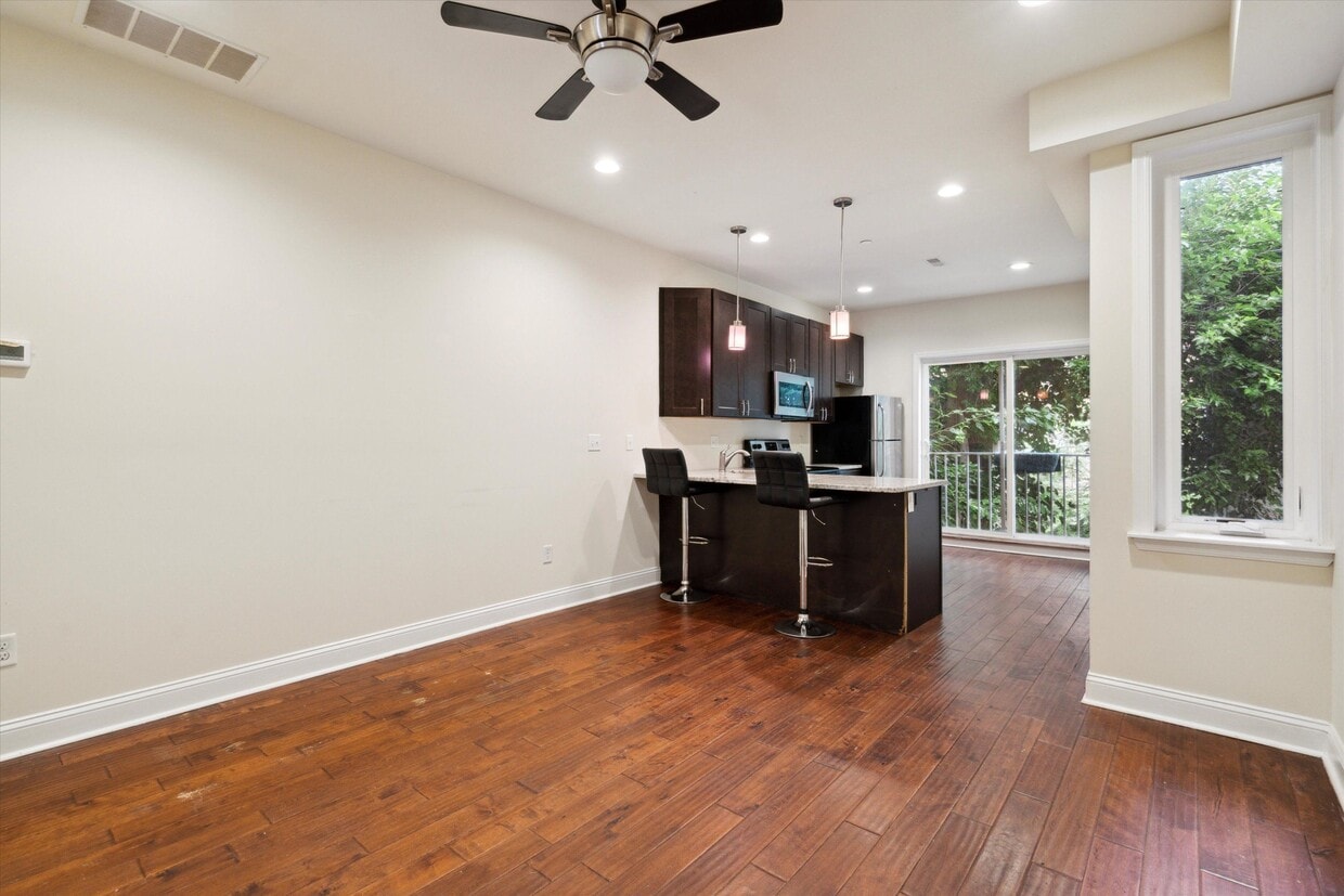 Foto principal - 1521 W Seybert St