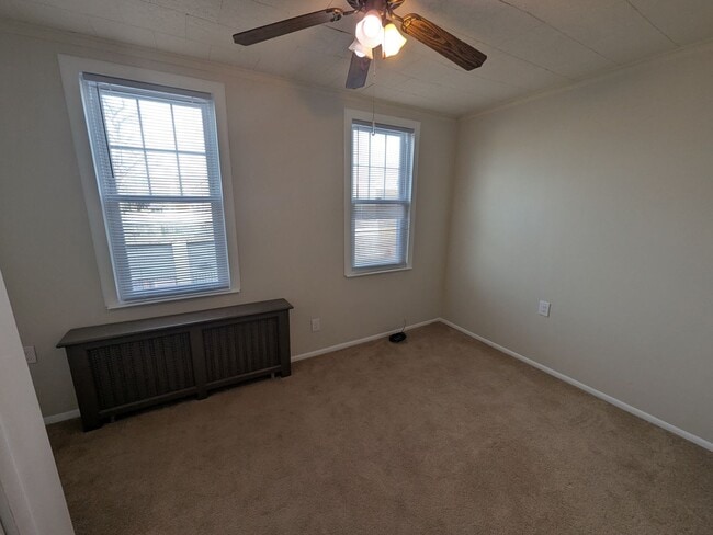 Building Photo - Beautiful Home - Bridesburg