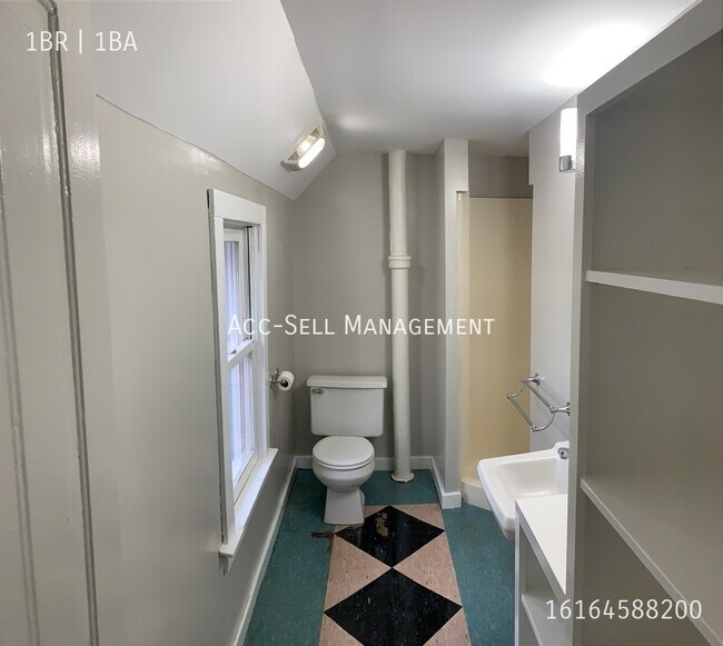 Foto del edificio - 104 Diamond Ave SE