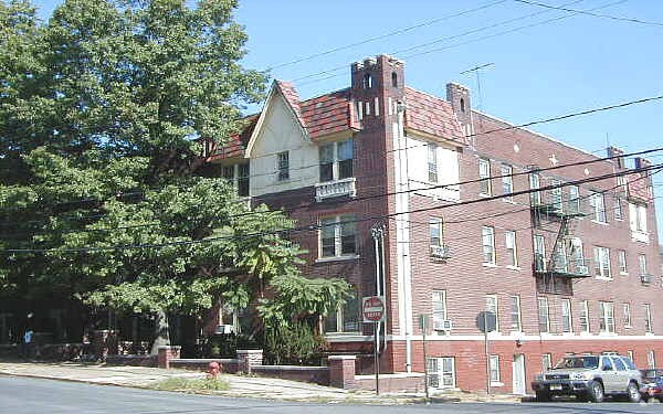 Primary Photo - 82 Paulison Ave