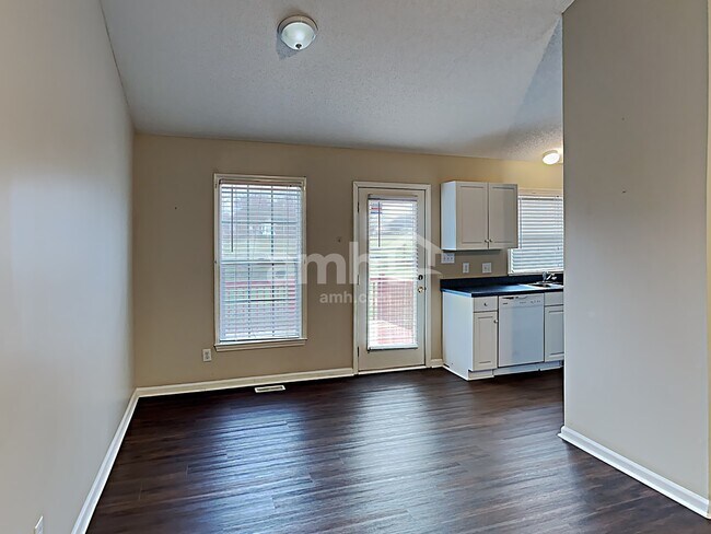 Building Photo - 2308 Genesis Dr