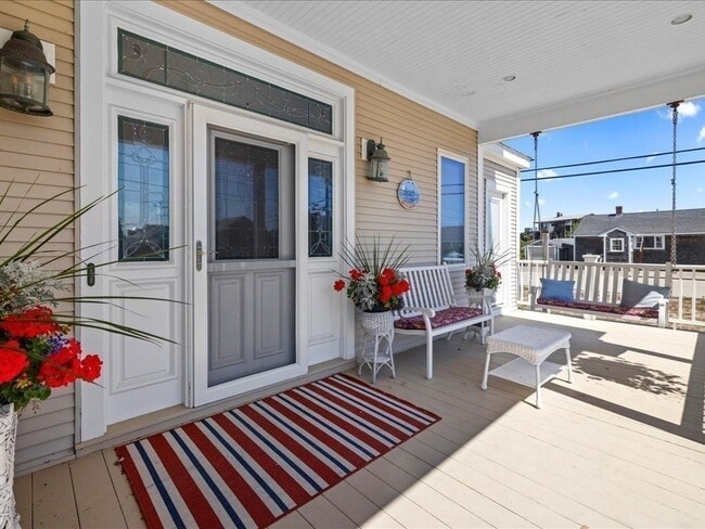 Building Photo - 9 Kenilworth St