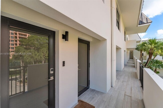 Foto del edificio - 6901 Edgewater Dr