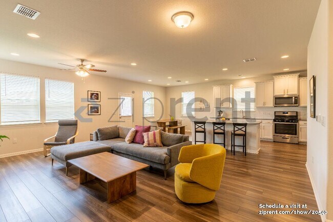 Foto del edificio - 9617 Dawn Pearl Dr