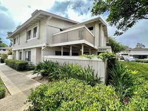 Building Photo - 3946 Camino Lindo