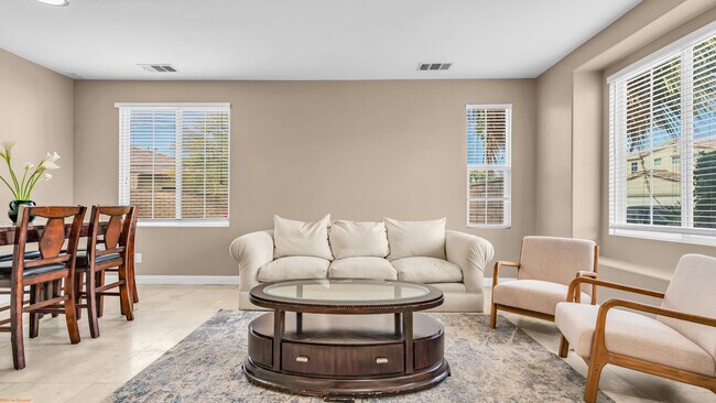 Building Photo - 37523 Durwent Dr