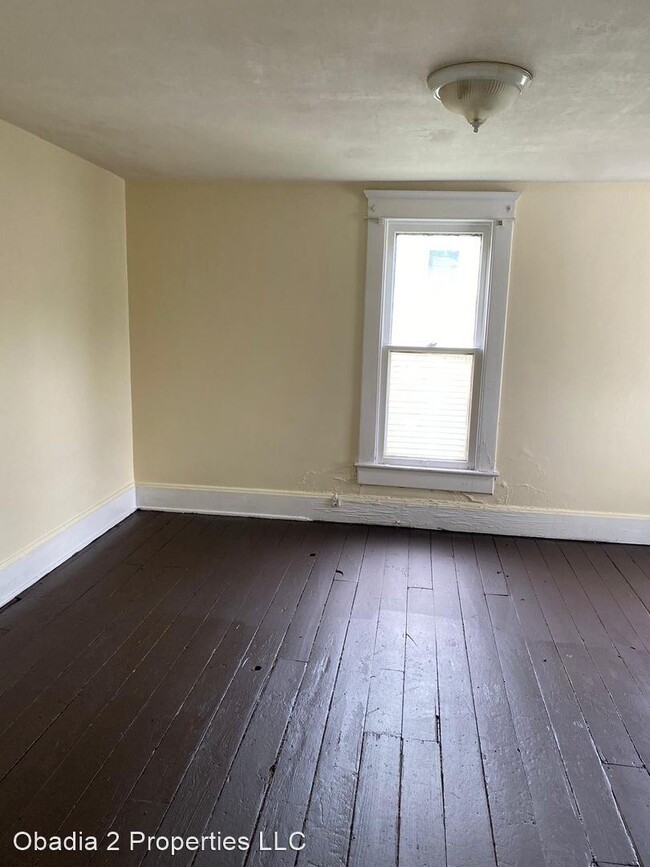 Building Photo - 3 br, 1 bath House - 334 Woods Ave
