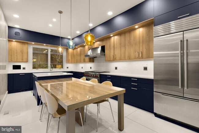 Foto del edificio - 2137 R St NW