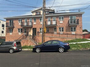 Building Photo - 6-5 129th St