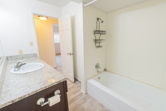 Foto del edificio - 445 E 800 N St