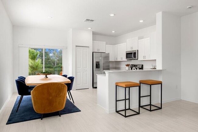 Building Photo - 5091 Capri Hbr Dr