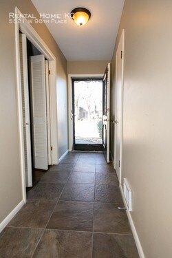 Building Photo - Spacious remodeled Overland Park RANCH #5521