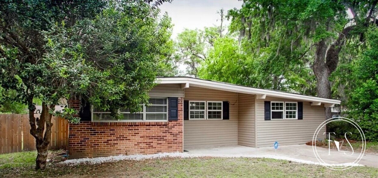 Foto principal - RATE DROP ALERT (was $2300/month)!