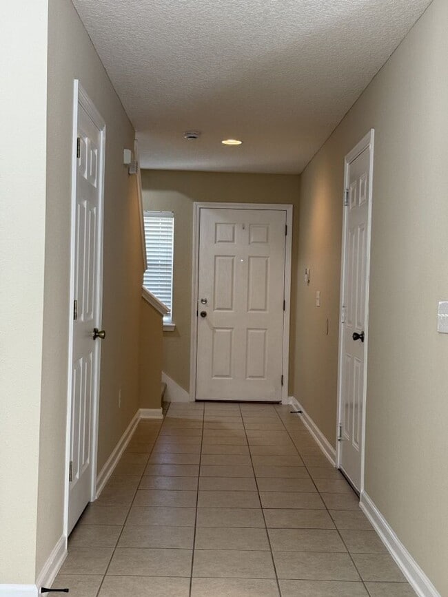 Foto del edificio - Move-in ready in Fleming Island Plantation