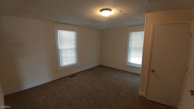 Foto del edificio - 212 N Spring St