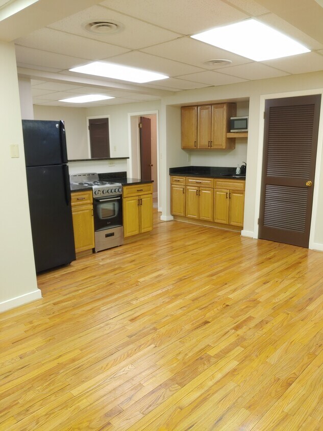 Foto principal - 1 Cedar Blvd