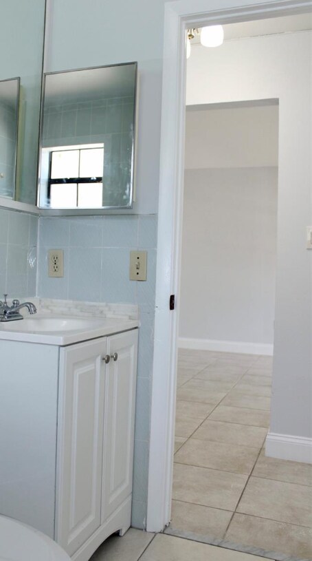 Foto del edificio - 2728 W 74th St