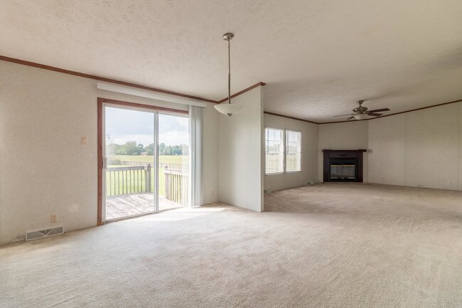 Building Photo - 1378 Halltown Rd