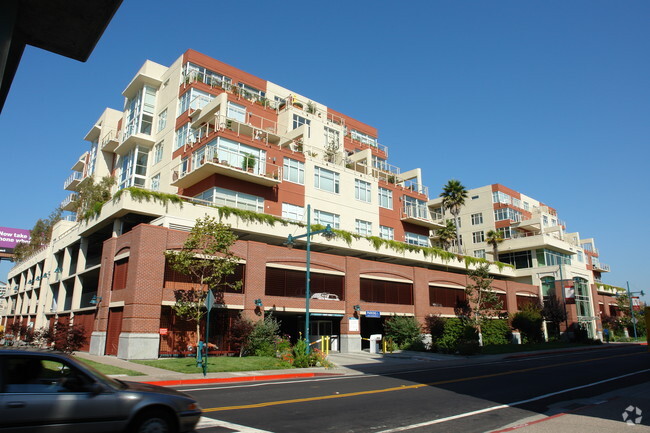 Foto del edificio - The Terraces At Emerystation