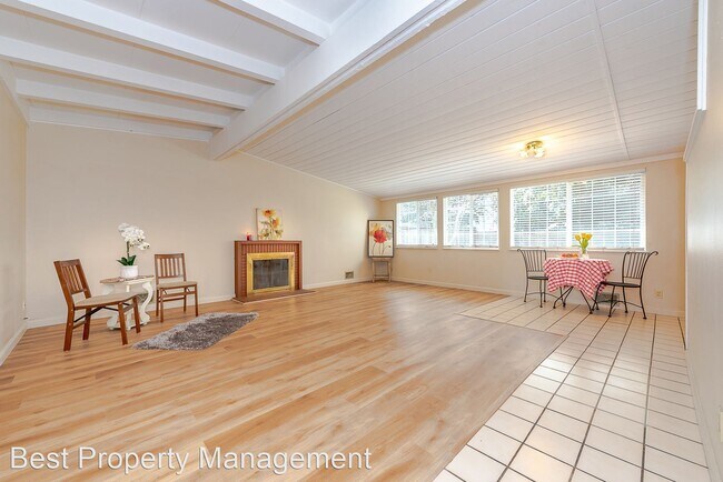Building Photo - 3 br, 2 bath House - 37745 Teakwood Drive